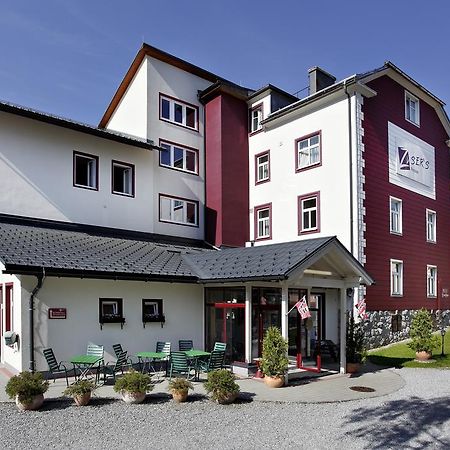 Familie Zuser Hotel Garni 米特尔巴赫 外观 照片